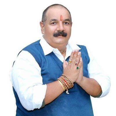 महेश कुमार त्रिवेदीने